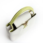 路易威登 Capucines 系列 Taurillon 牛皮手提包